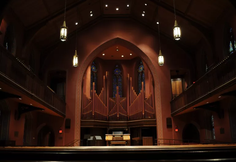 The pipe organ at Memorial Chapel, Wesleyan University.